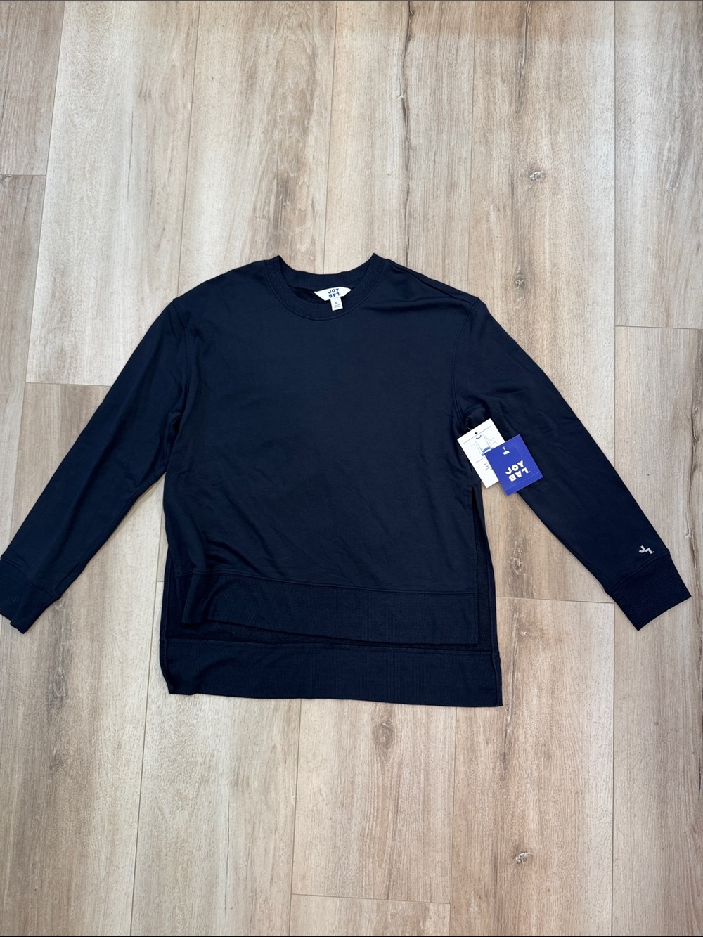 JoyLab Navy Crewneck Pullover Sweater w side slits NWT
